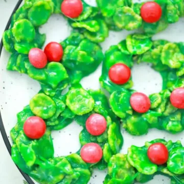 32 Easy Christmas Cookie Recipes With Few Ingredients - Sassy Chopsticks