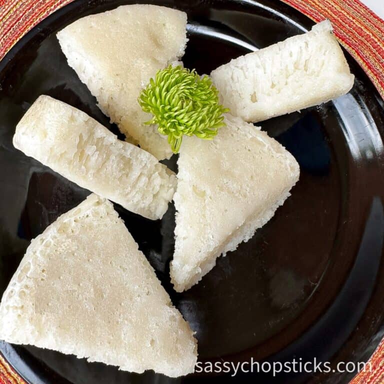 white sugar sponge cake