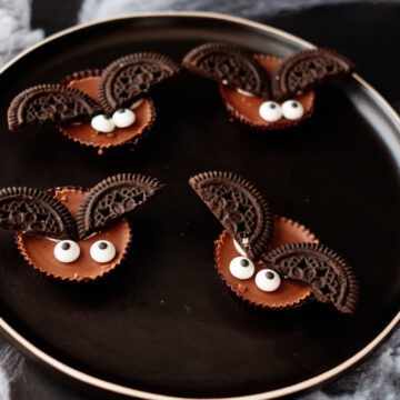 halloween-cookies-no-bake-bat-cookies
