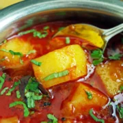 batata rassa bhaji