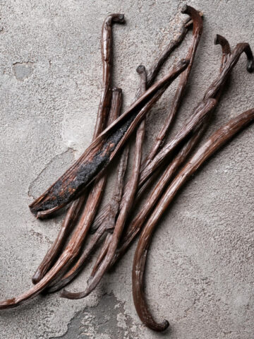 Vanilla beans 1