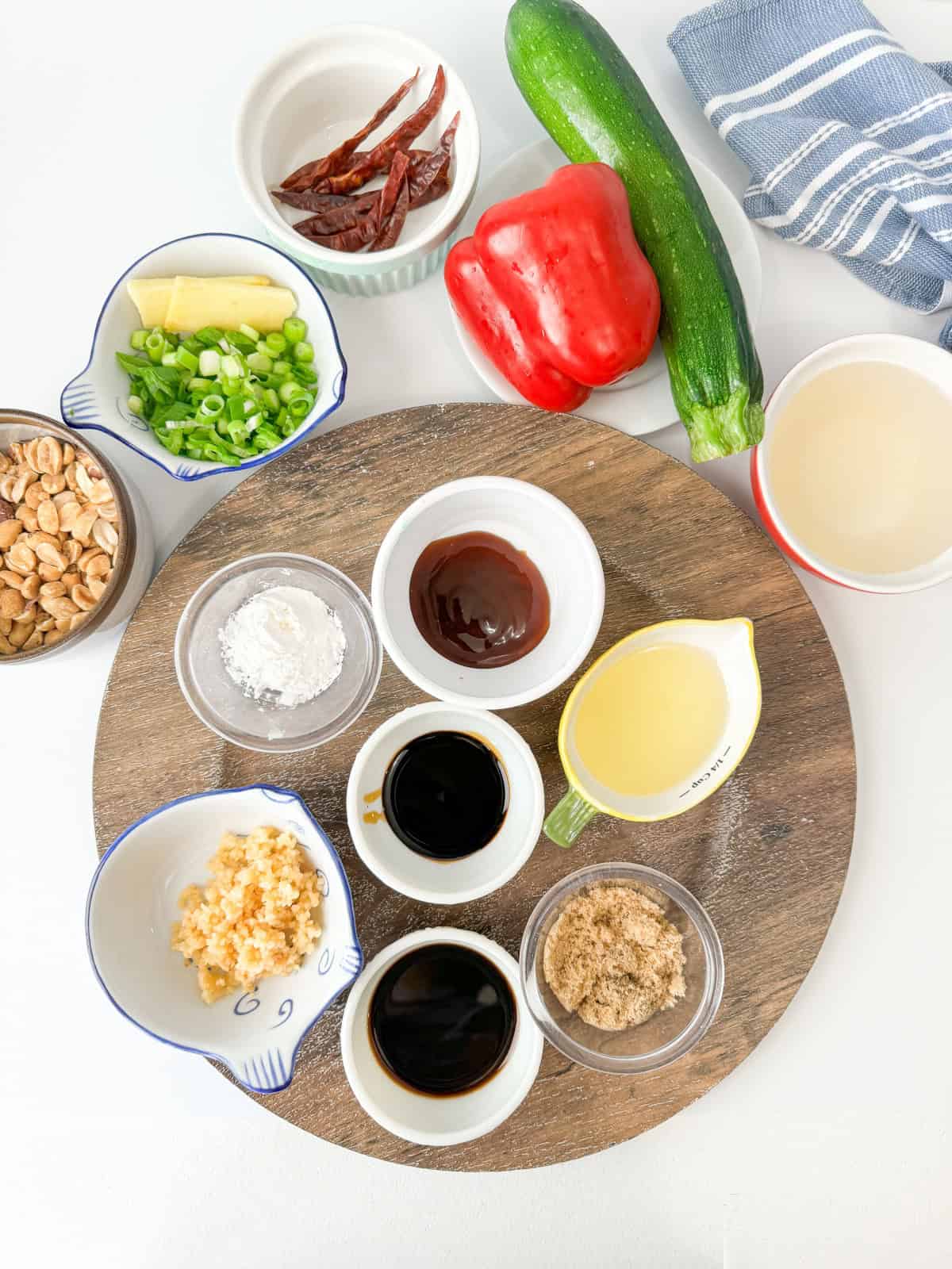 Kung pao chicken ingredients.