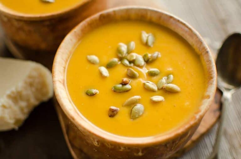 Pressure-Cooker-Creamy-Butternut-Squash-Soup.