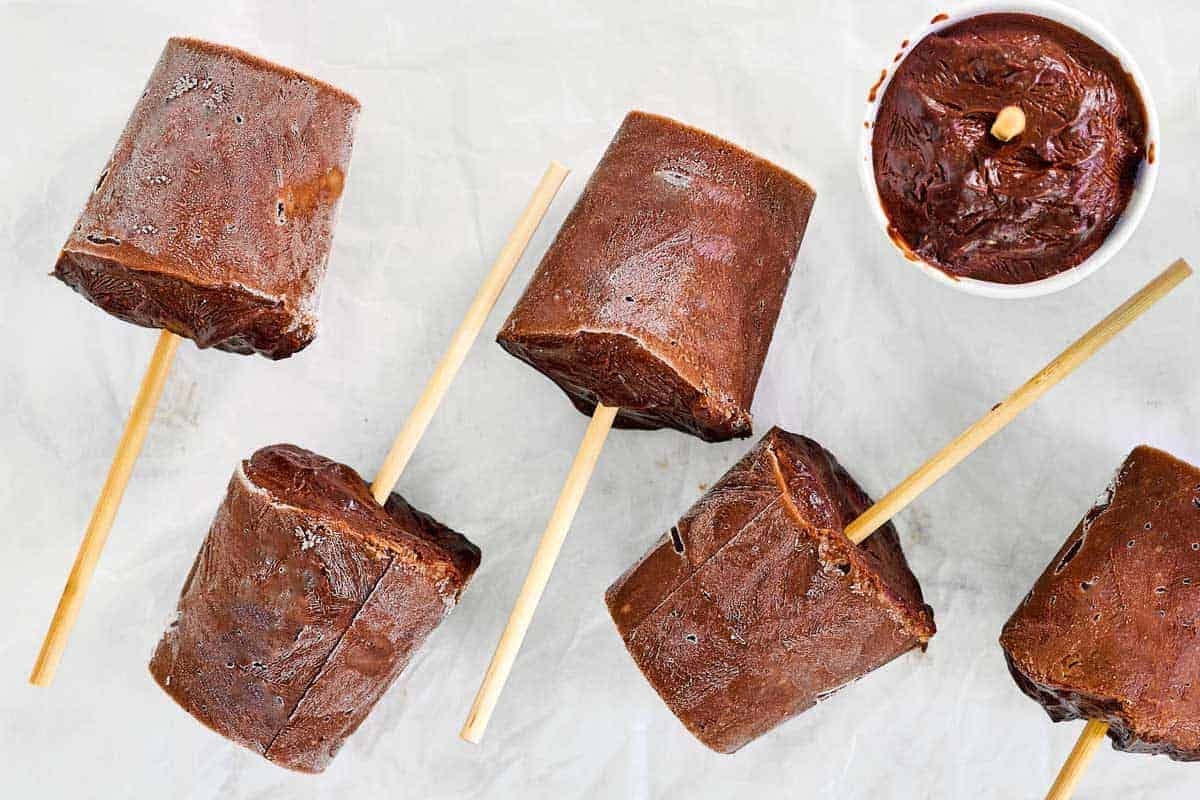 Creamy frozen pops made with pudding.