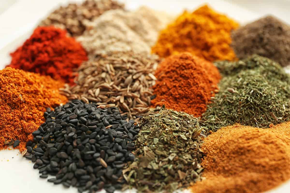 The homemade seasoning blends are displaying.