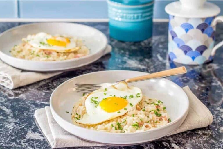 Creamy risotto with bacon and eggs.