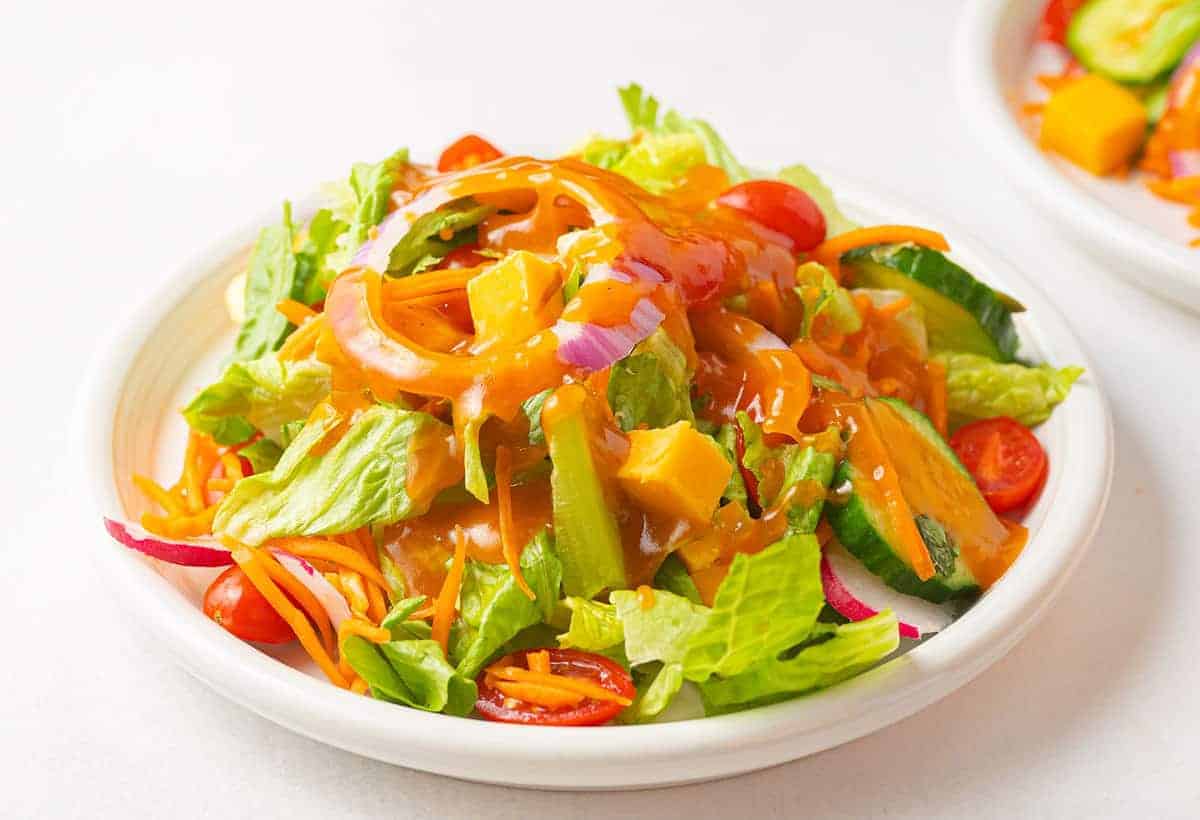 Classic tossed salad with fresh vegetables and dressing.