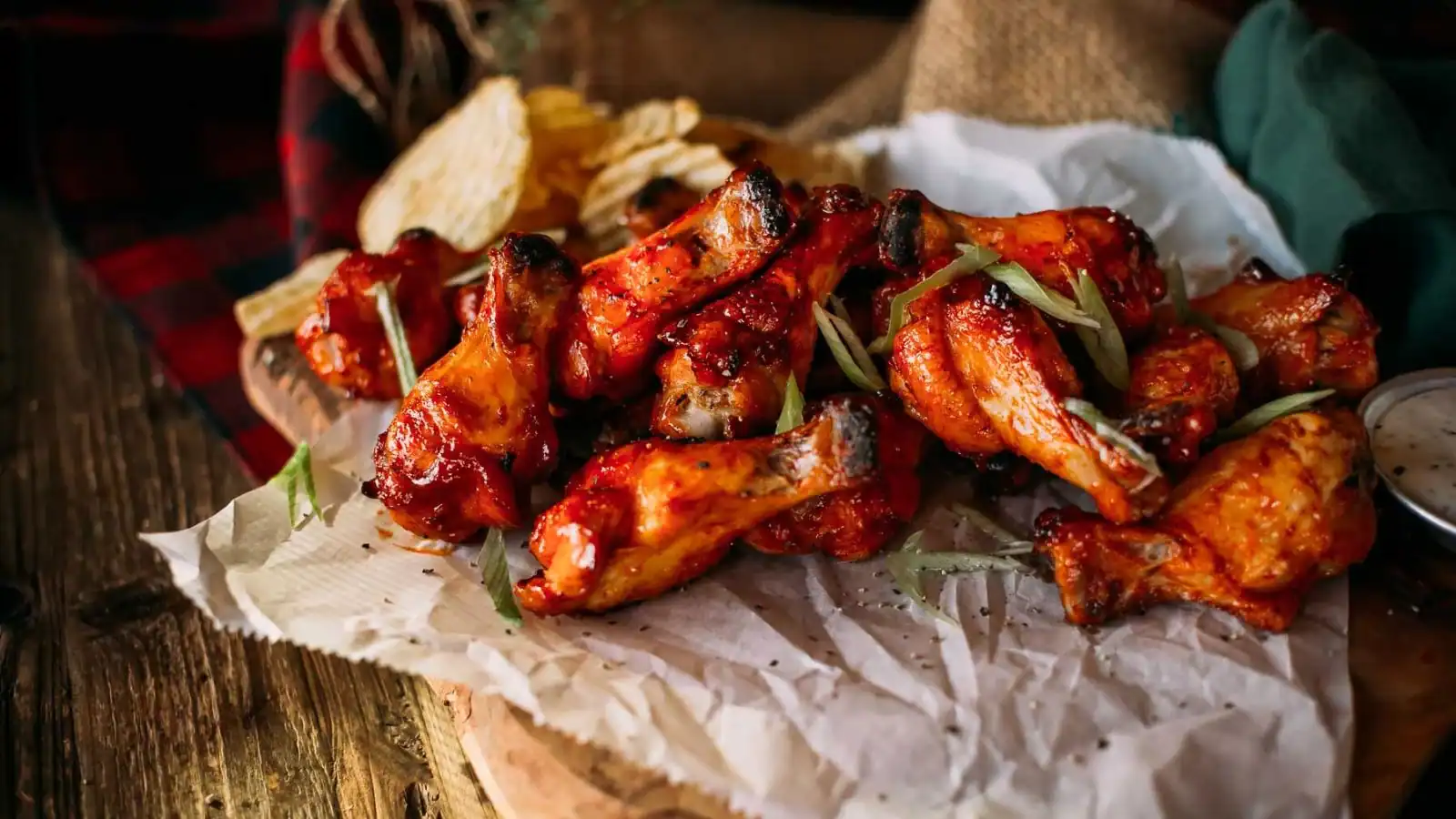 Sticky chicken wings coated in sweet and spicy sauce.