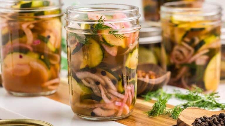 Crunchy dill pickles with a bold spicy kick.