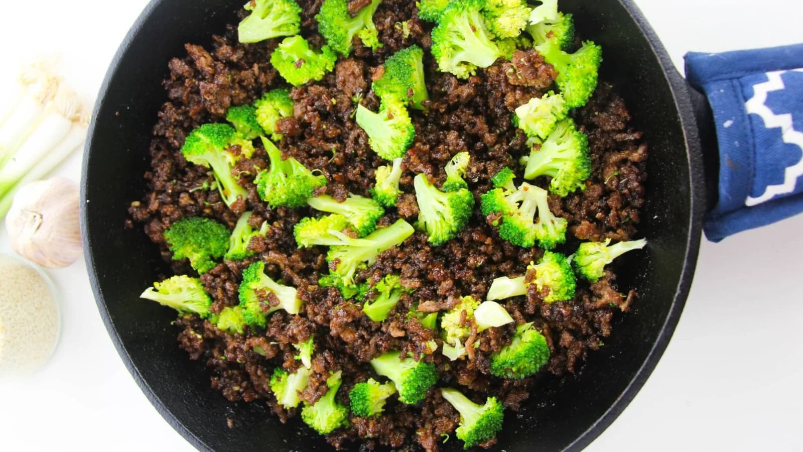 Korean ground beef served with broccoli in a savory sweet sauce.