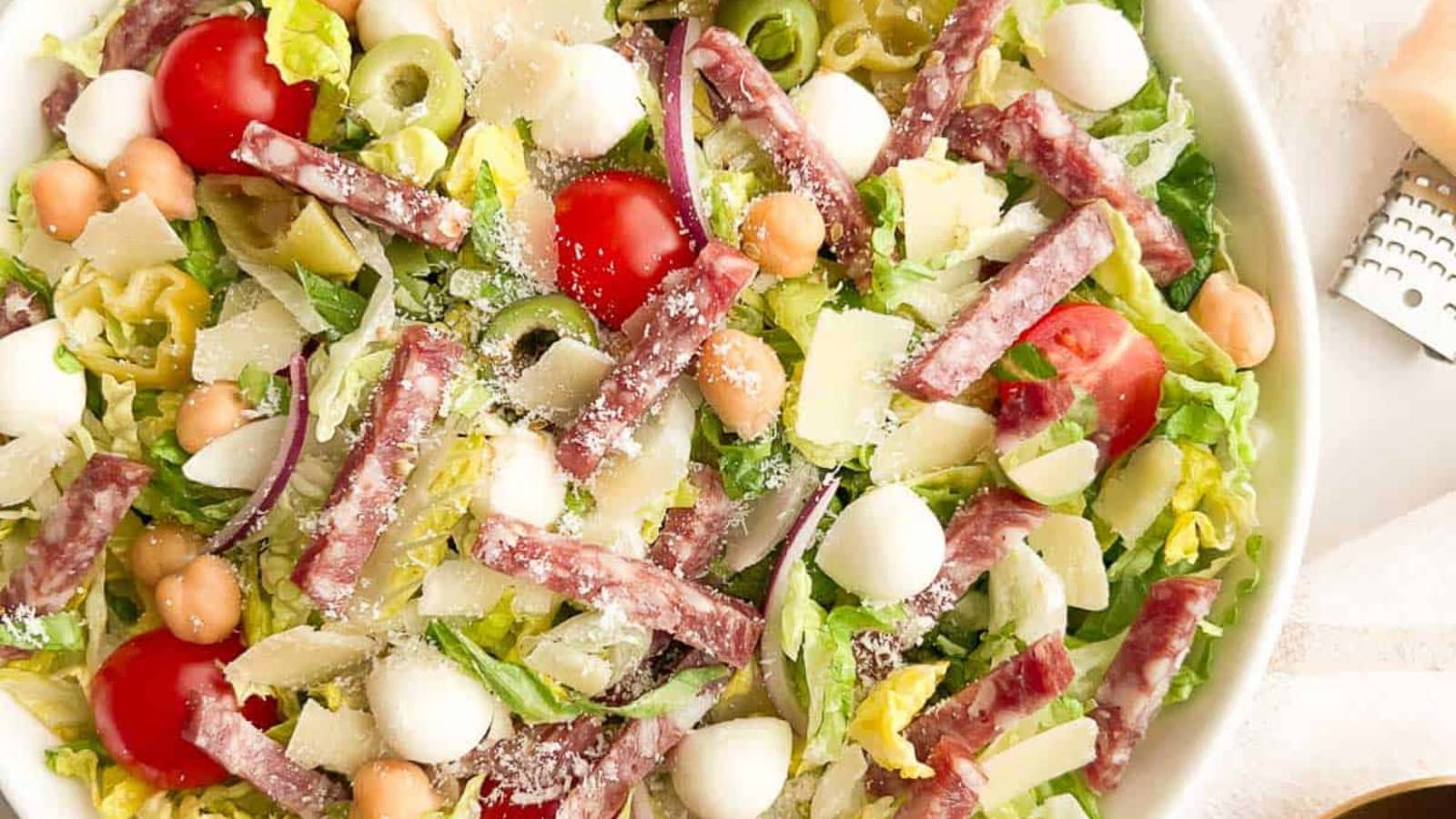Chopped salad mixed with Italian-inspired vegetables and toppings.